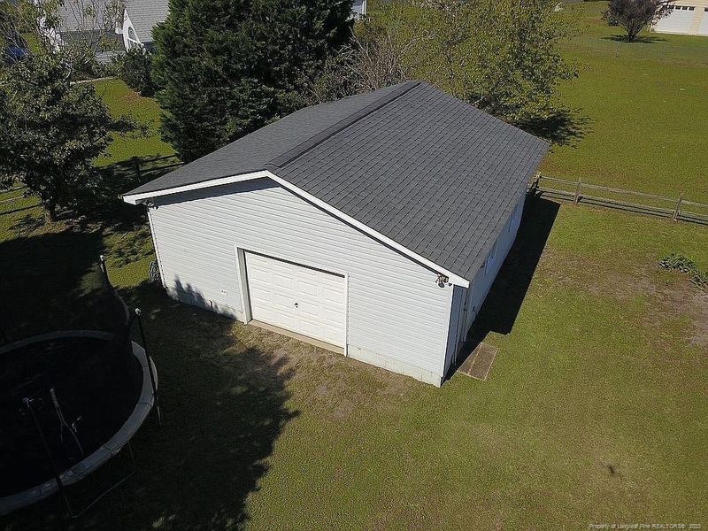 518 Blaney Ct, Hope Mills, NC 28348