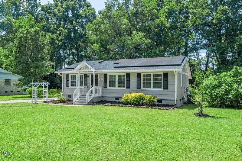 518 Buck Branch Dr, Garner, NC 27529