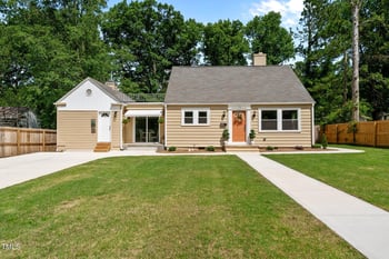 518 Chisholm St, Sanford, NC 27330