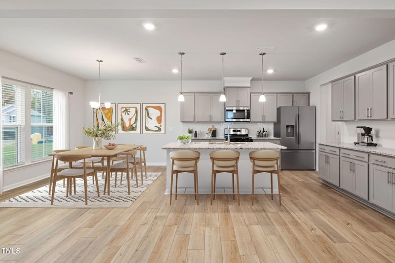 518 Donnegal Farm Dr, Fuquay Varina, NC 27526