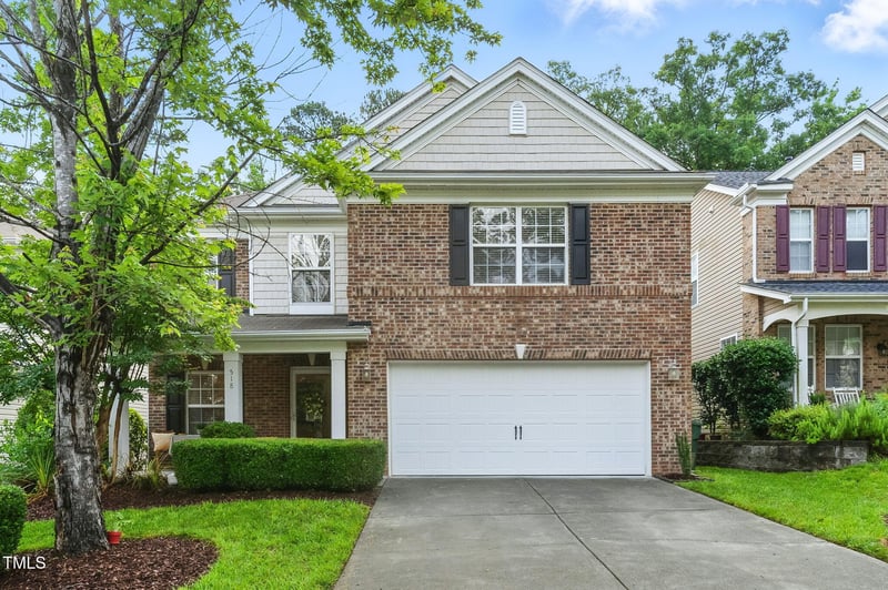 518 Emerald Downs Rd, Cary, NC 27519