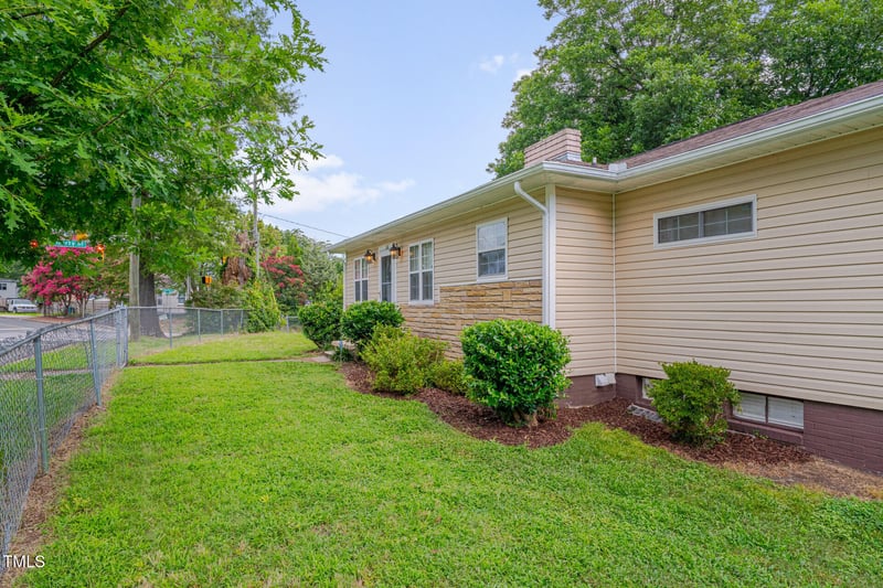 518 Guthrie Ave, Durham, NC 27703