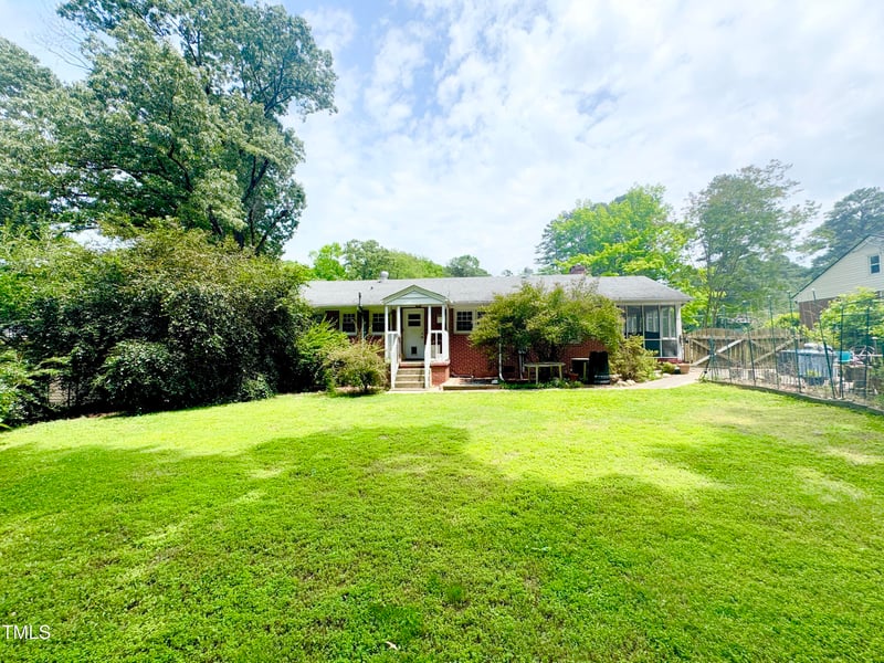 518 Heater Dr, Cary, NC 27511