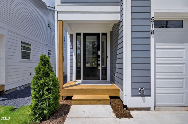 518 Heather Dr, Raleigh, NC 27606