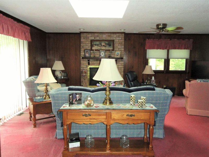 518 Normandy St, Cary, NC 27511