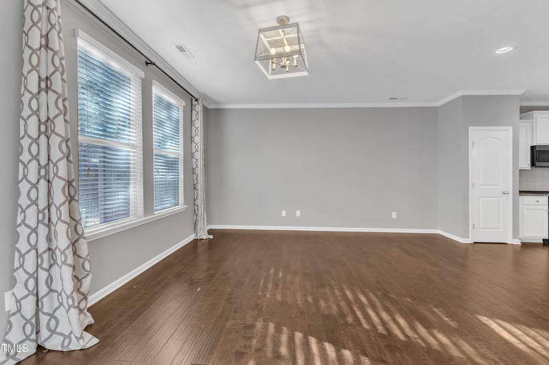 518 Retreat Ln, Wake Forest, NC 27587