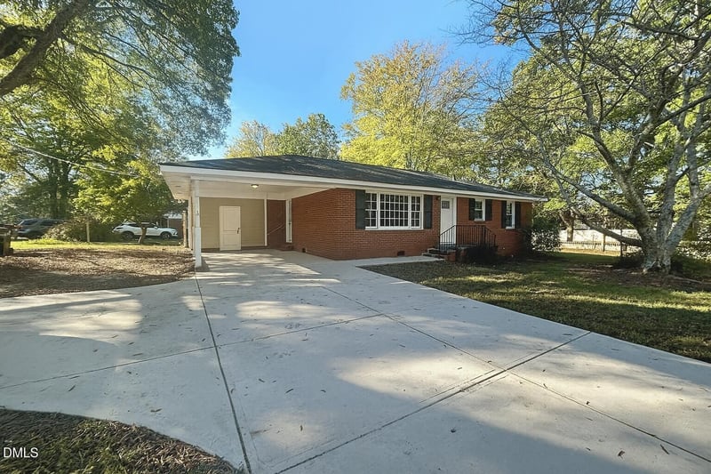 518 E Third St, Wendell, NC 27591