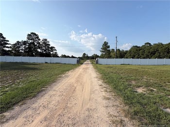 5181 Fame Ln, Fayetteville, NC 28306