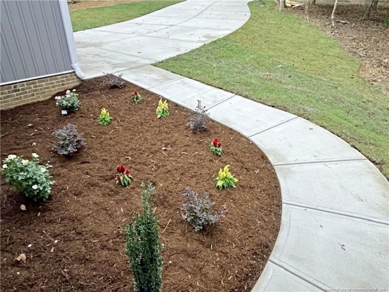 5181 Goldfinch Turn, Sanford, NC 27332