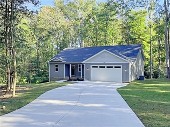 5181 Goldfinch Turn, Sanford, NC 27332