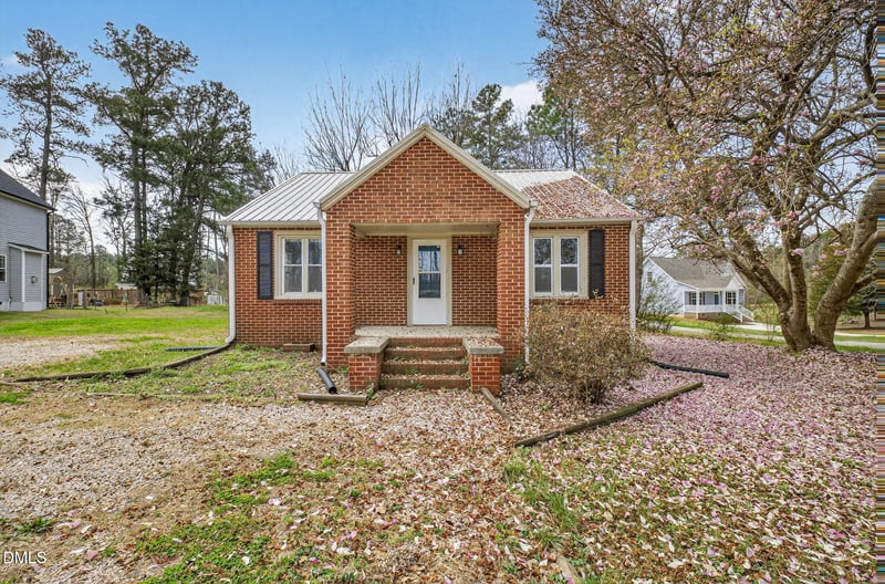 5182 Carolina 56 , Franklinton, NC 27525