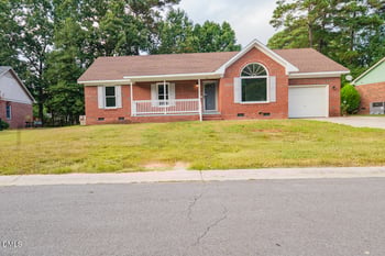 5187 Shoveler Ct, Fayetteville, NC 28303