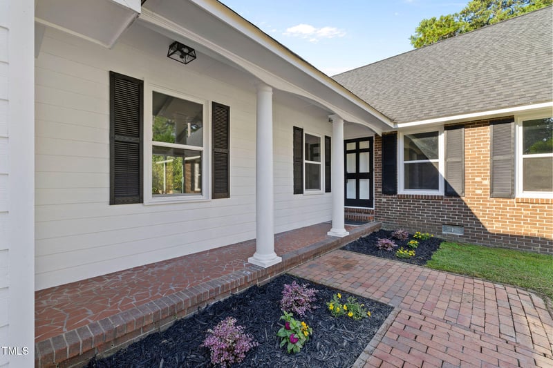519 Bloomfield Dr, Fayetteville, NC 28311
