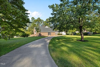 519 Bloomfield Dr, Fayetteville, NC 28311