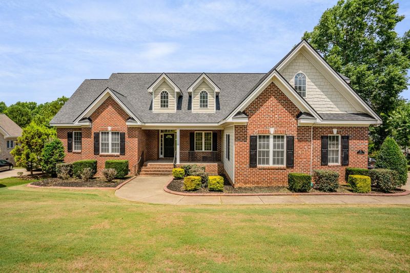 519 Kintyre Dr, Clayton, NC 27520