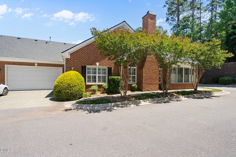 519 Mckirkland Ct, Cary, NC 27511