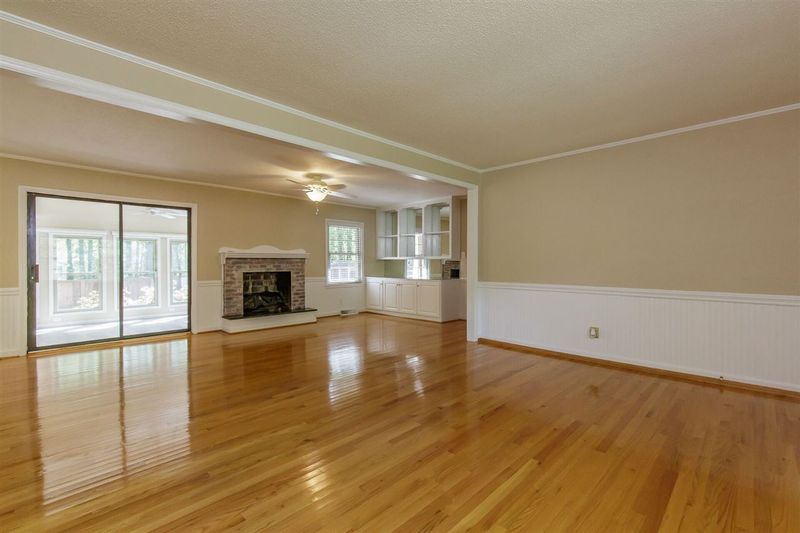 519 Orange High School Rd, Hillsborough, NC 27278