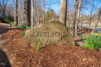 519 Senlac Rd, Chapel Hill, NC 27514