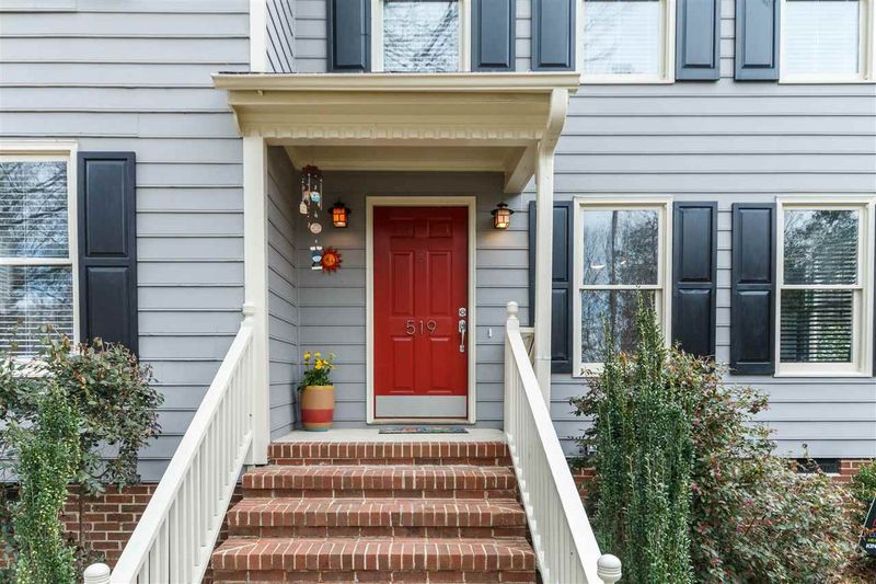 519 Tall Oaks Dr, Durham, NC 27713