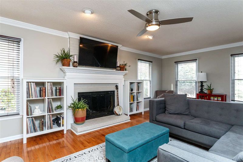 519 Tall Oaks Dr, Durham, NC 27713