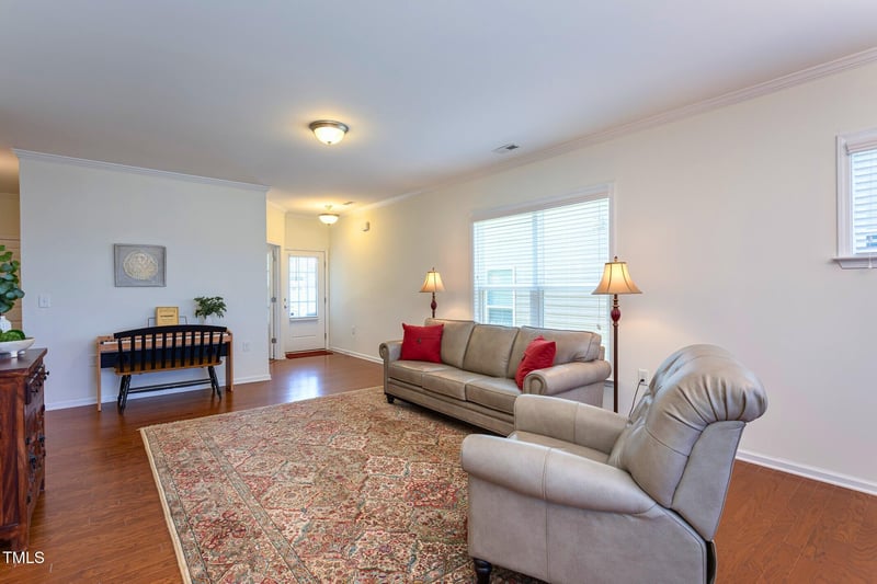 519 Turnstone Dr, Durham, NC 27703