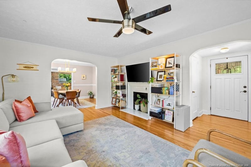 519 Vista Dr, Fayetteville, NC 28305