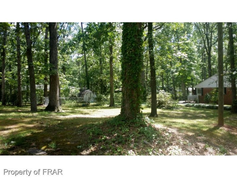 519 Walnut Dr, Sanford, NC 27330
