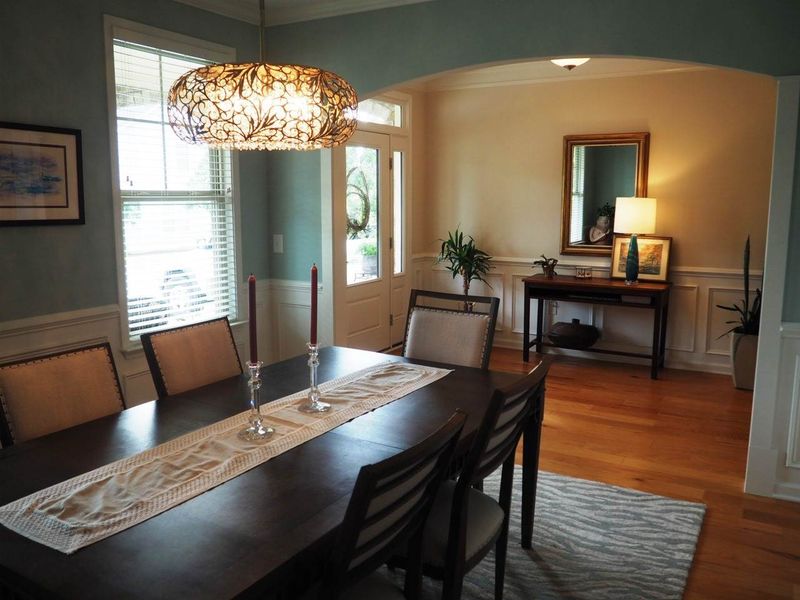 519 Wildwind Dr, Chapel Hill, NC 27516