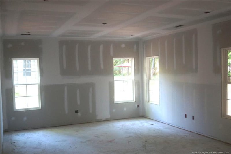 5192 Cardinal Cir, Sanford, NC 27332