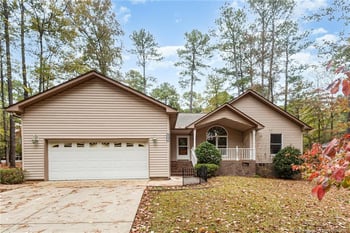 5197 Cardinal Cir, Sanford, NC 27332