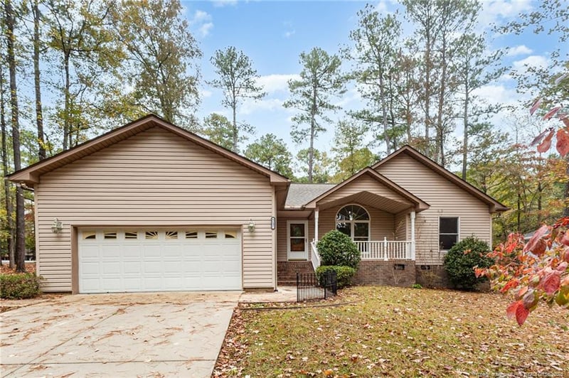 5197 Cardinal Cir, Sanford, NC 27332