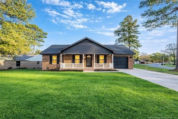 5199 Goldeneye Ct, Fayetteville, NC 28303