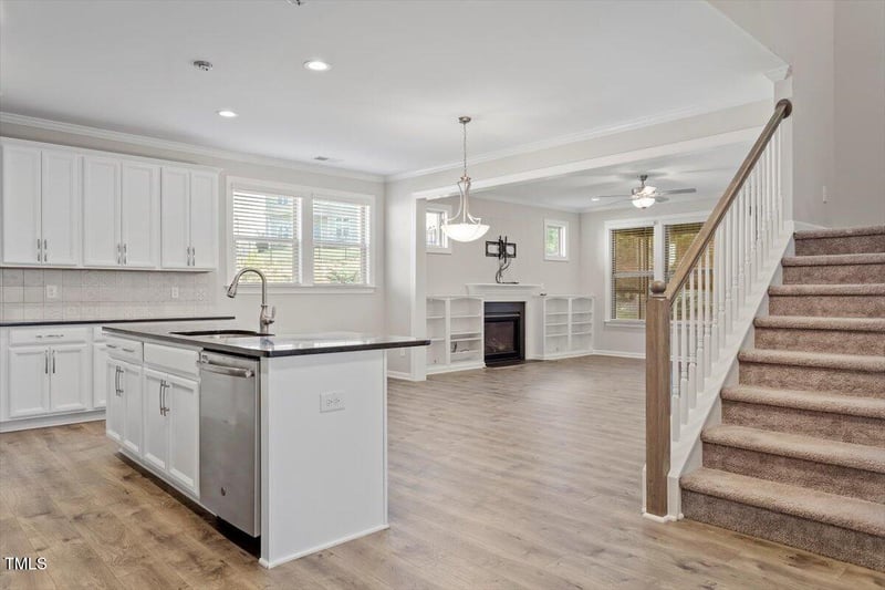 52 Brunello Ct, Clayton, NC 27527
