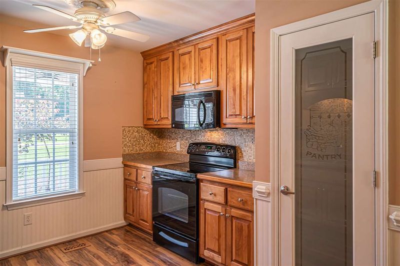 52 Cashew Ln, Smithfield, NC 27577