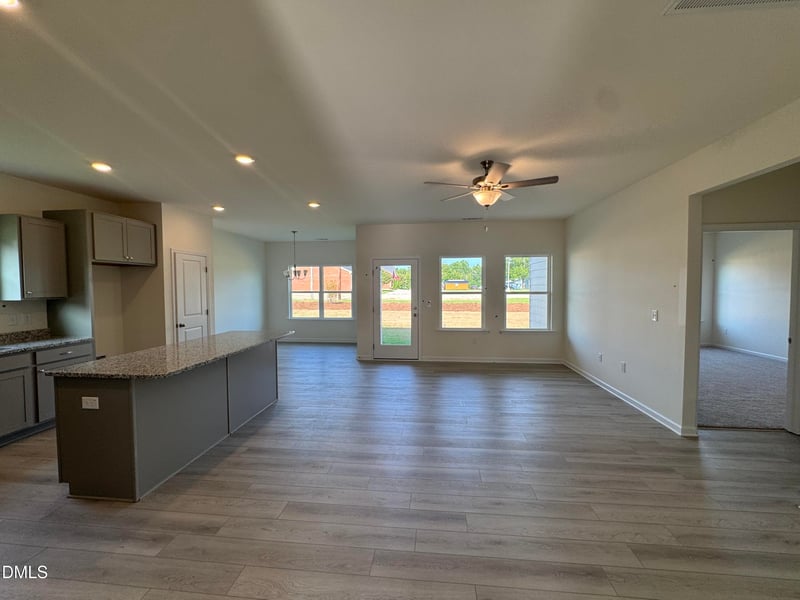 52 Chardonnay Dr, Lillington, NC 27546