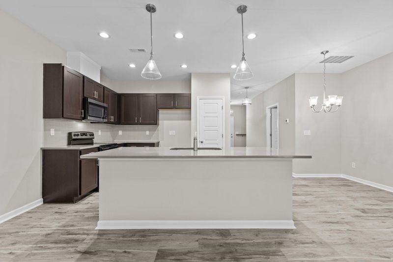 52 Curren Dr, Clayton, NC 27520