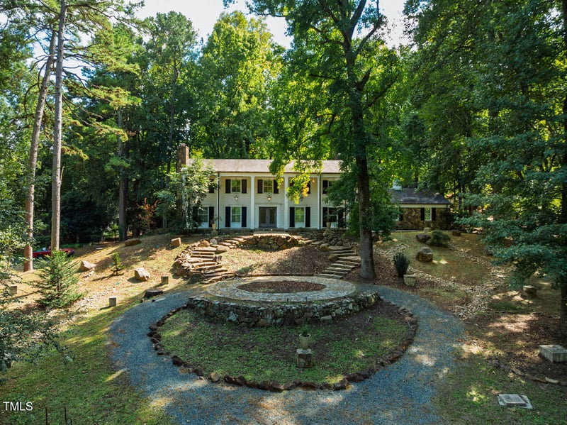 52 Dogwood Acres Dr, Chapel Hill, NC 27516