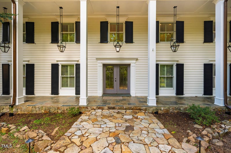 52 Dogwood Acres Dr, Chapel Hill, NC 27516