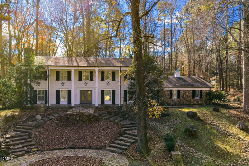 52 Dogwood Acres Dr, Chapel Hill, NC 27516