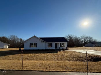 52 Faucette Dr, Selma, NC 27576