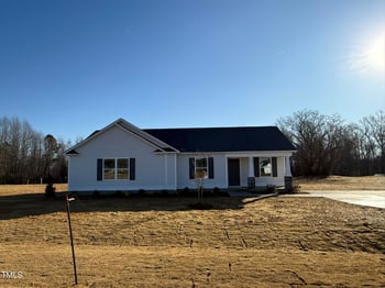 52 Faucette Dr, Selma, NC 27576