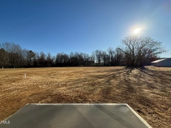 52 Faucette Dr, Selma, NC 27576
