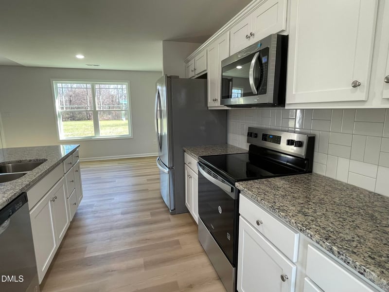 52 Faucette Dr, Selma, NC 27576