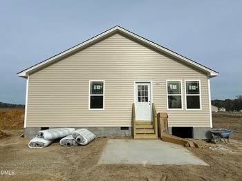 52 Grace Pond Ave, Benson, NC 27504