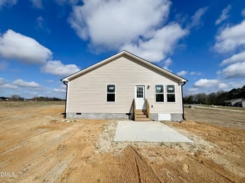 52 Grace Pond Ave, Benson, NC 27504