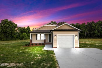 52 Grace Pond Ave, Benson, NC 27504