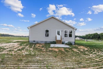 52 Grace Pond Ave, Benson, NC 27504