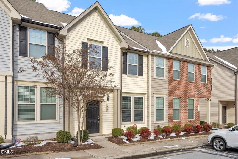 52 Holly Berry Ln, Durham, NC 27703