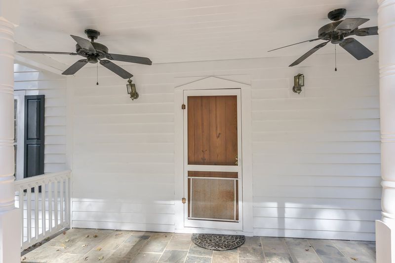 52 Jessamine Ln, Pittsboro, NC 27312
