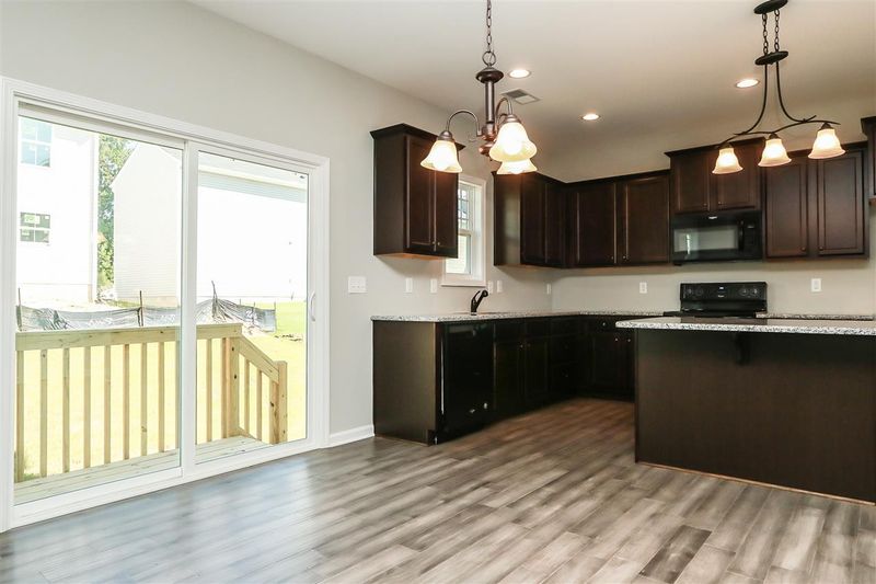 52 W Lumber Ct, Clayton, NC 27520